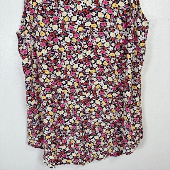 Sanctuary Craft Sleeveless Floral-Print Top - Picture 15 of 16